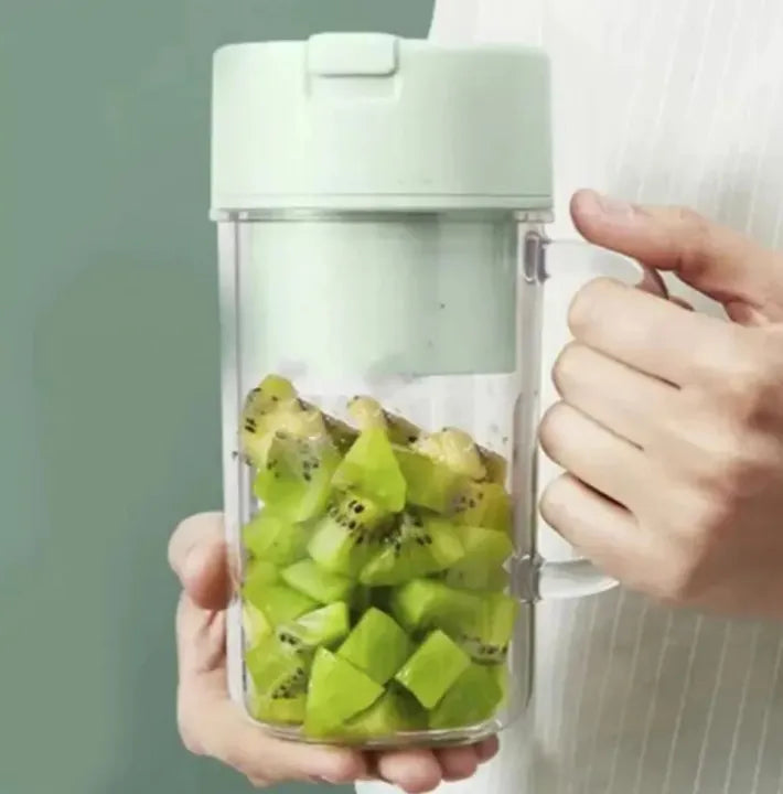 Portable Mini Juicer Blender with Straw
